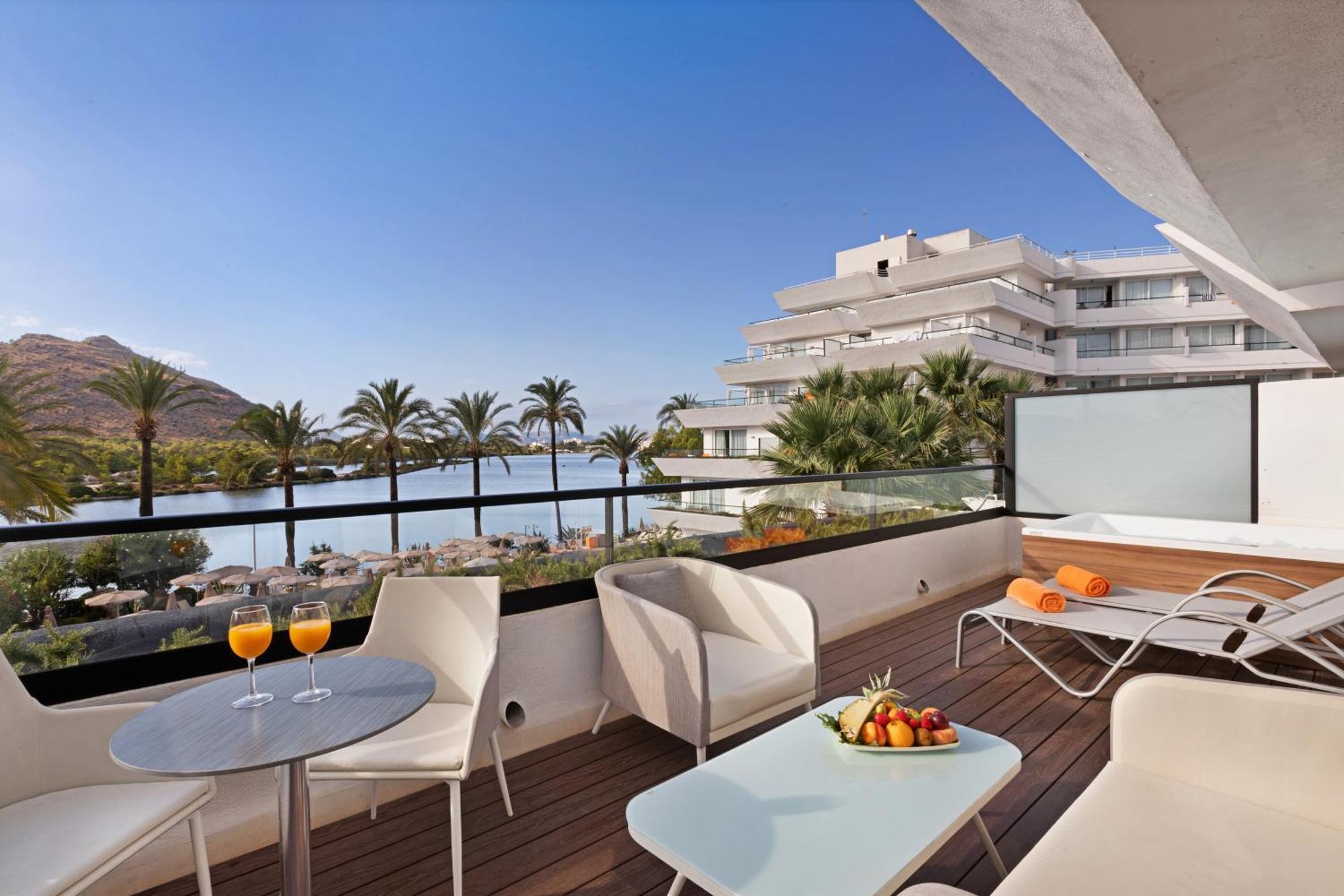 Double Room Royal Terrace Selection Club