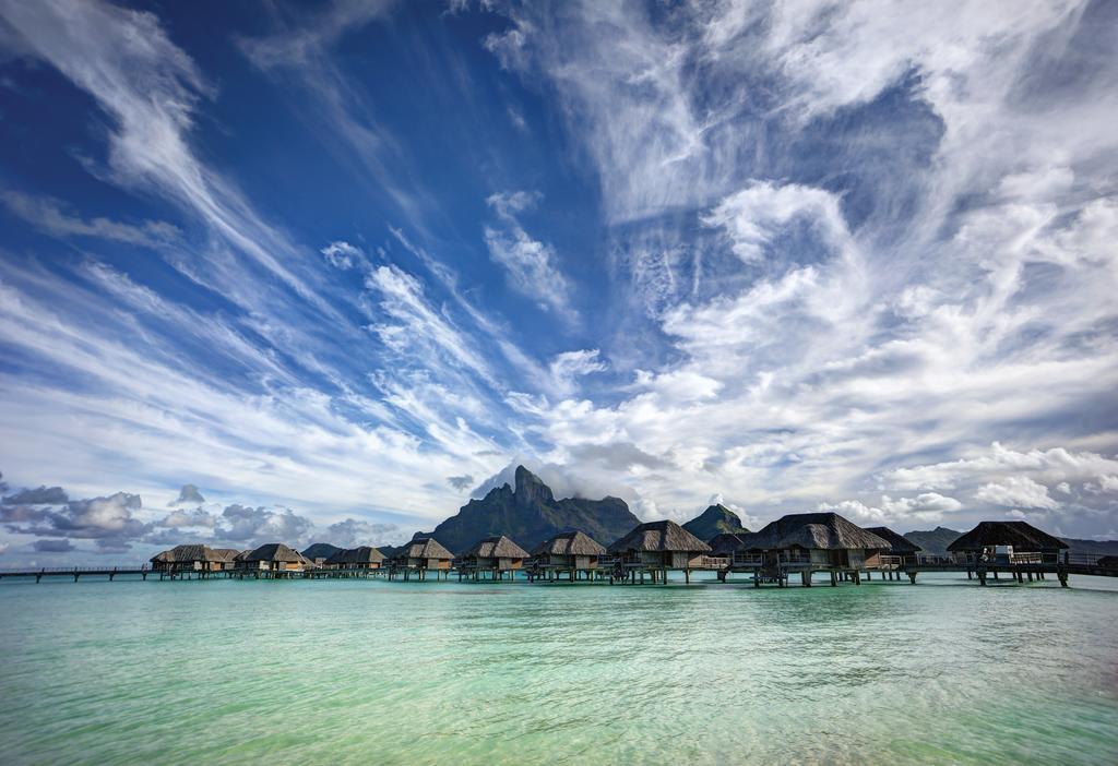 Bungalow-Suite mit 1 Schlafzimmer mit Kingsize-Bett und Lagunenblick - über dem Wasser