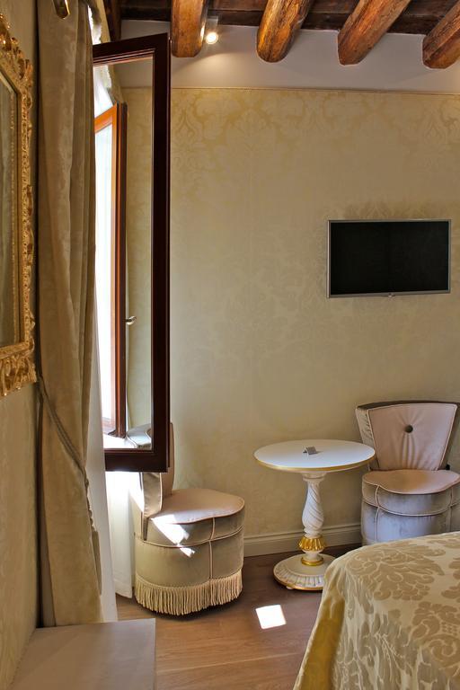 Double or Twin Room Terrace