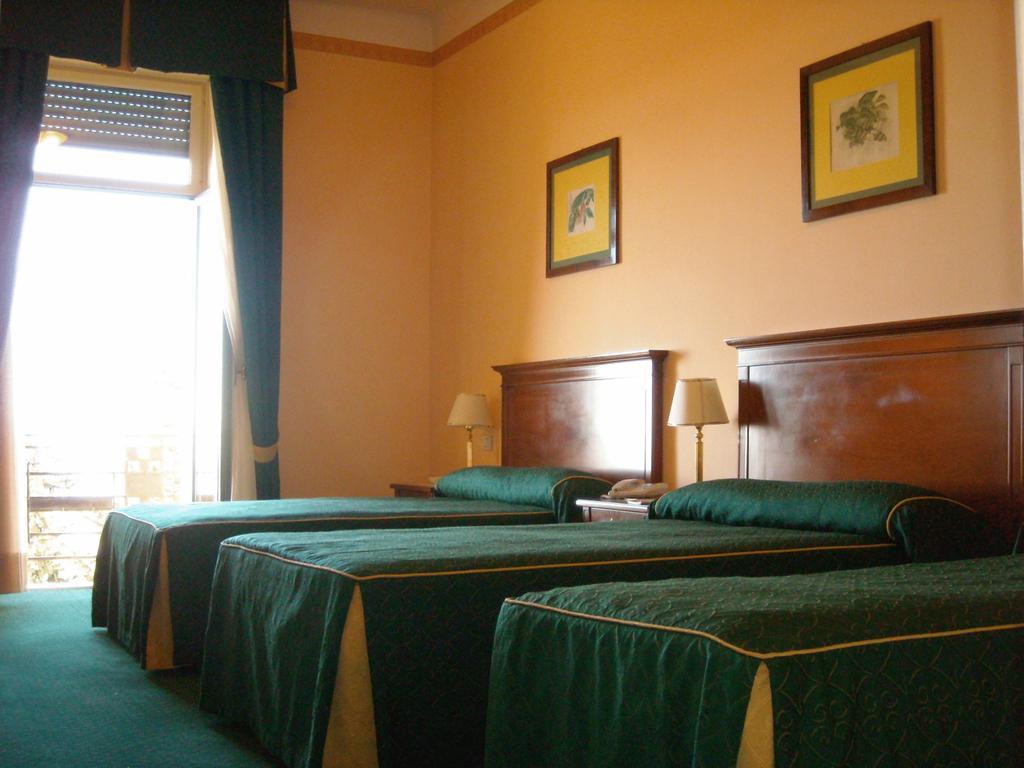 Triple Room,291506560:JPEG