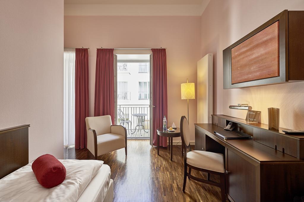 Deluxe Single Room - River Side,325614439:JPEG