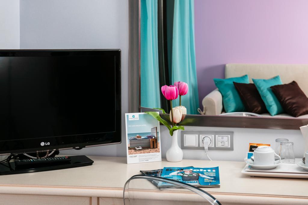 Junior Suite,330540205:JPEG