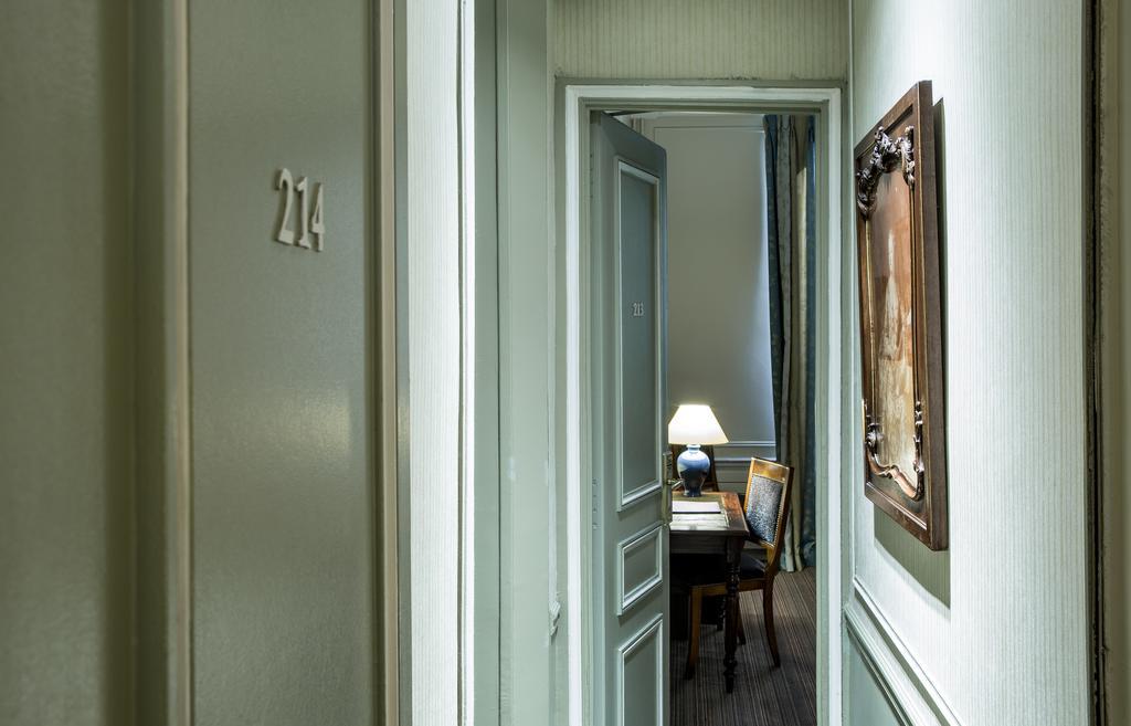 Familienzimmer mit Verbindungstür