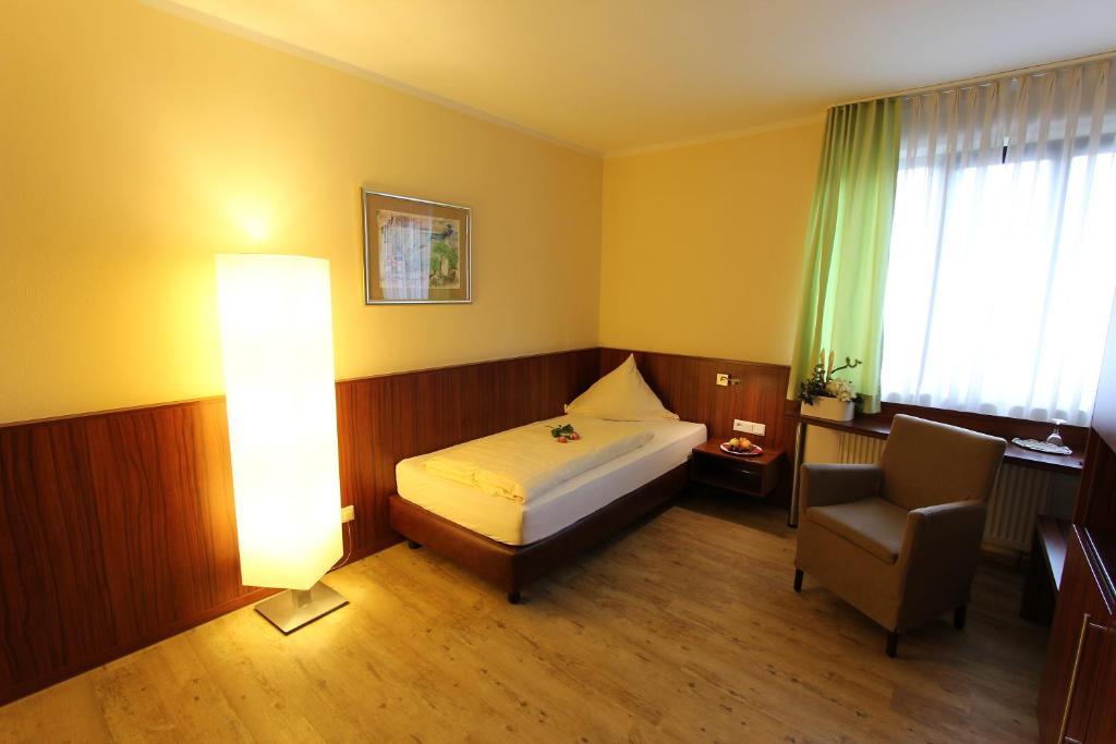 Single Room,708811243:JPEG