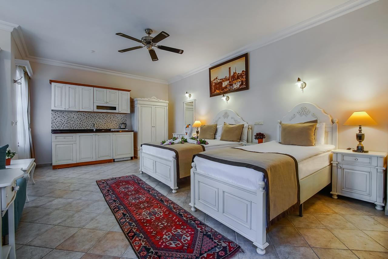 Suite,509116713:JPEG