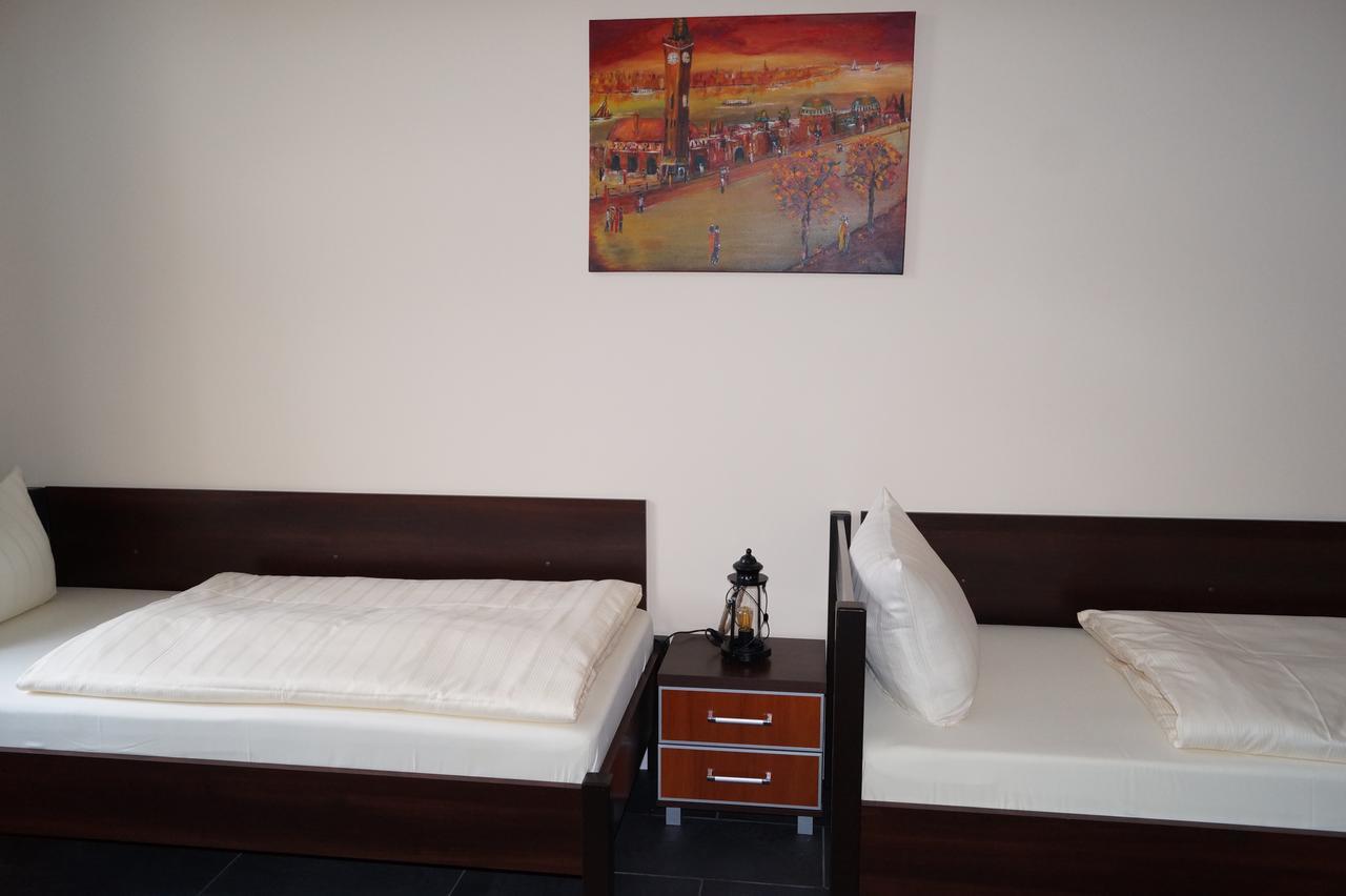 Twin Room with Private Bathroom,535977384:JPEG