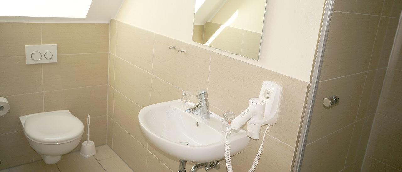 Double Room,542979549:JPEG