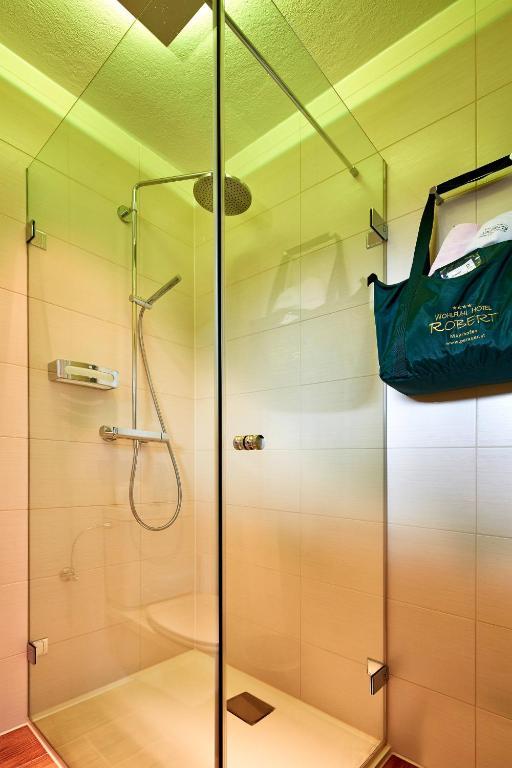 Deluxe Double Room,116860774:JPEG