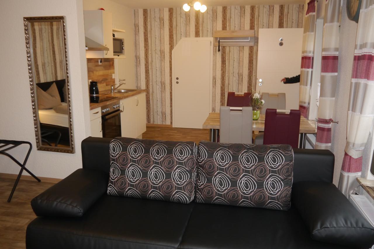 Apartment with Terrace,564279795:JPEG