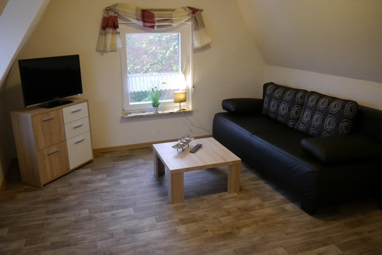 One-Bedroom Apartment,564279819:JPEG