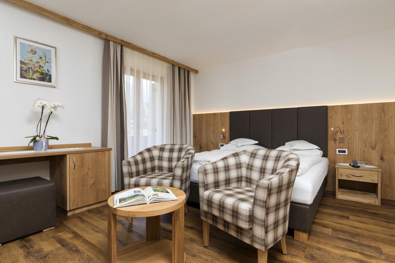Superior Double Room,646306077:JPEG