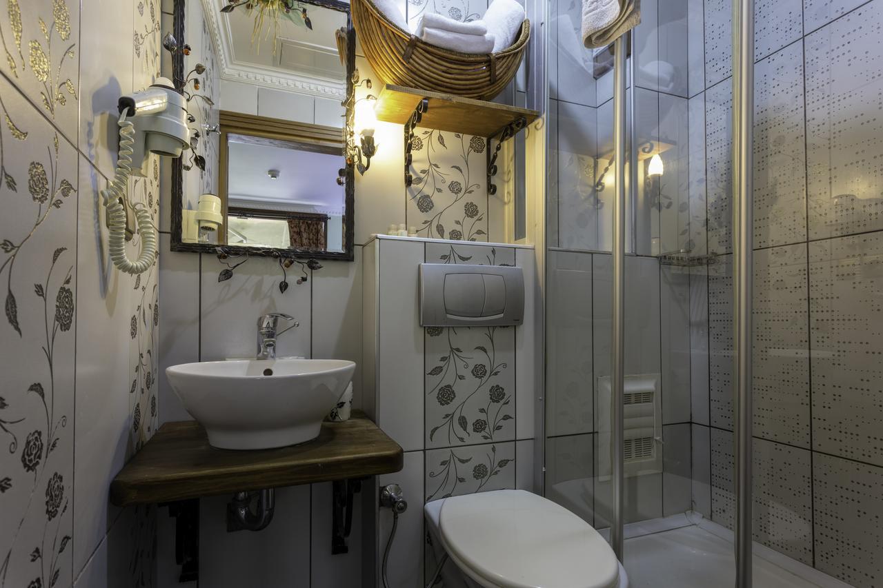 Standard Double Room,664748781:JPEG