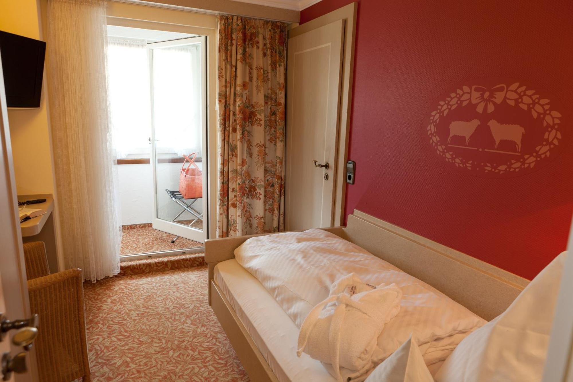 Standard Single Room,1742605950:JPEG