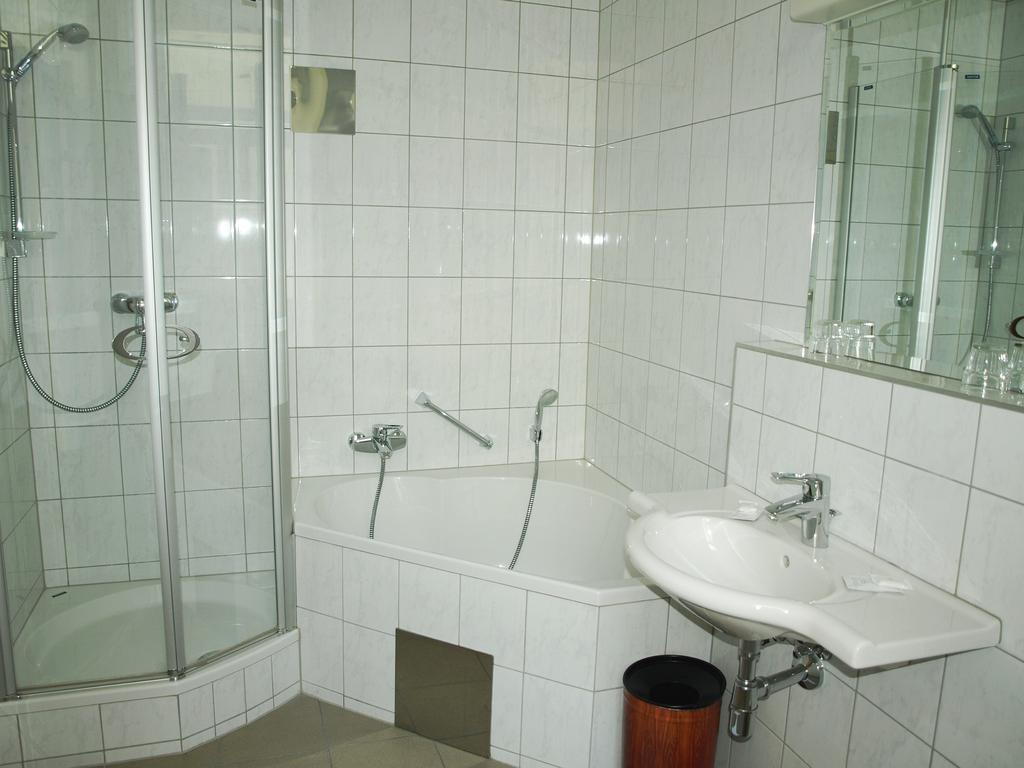 Vierbettzimmer