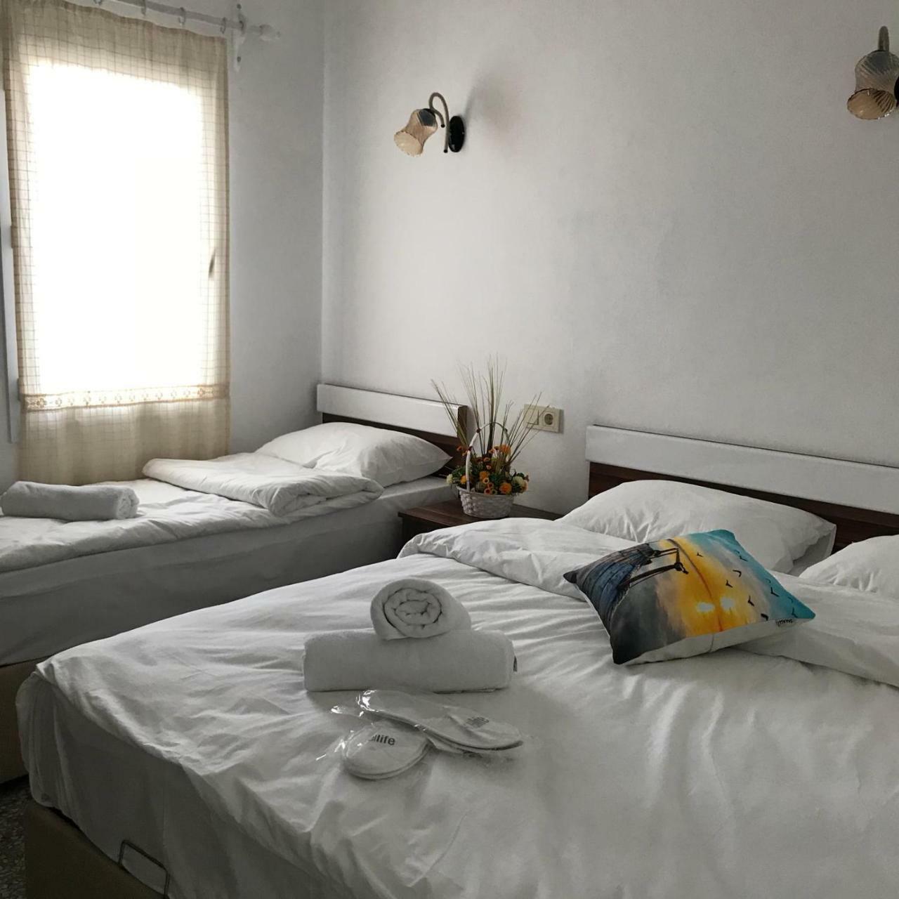 Dreibettzimmer
