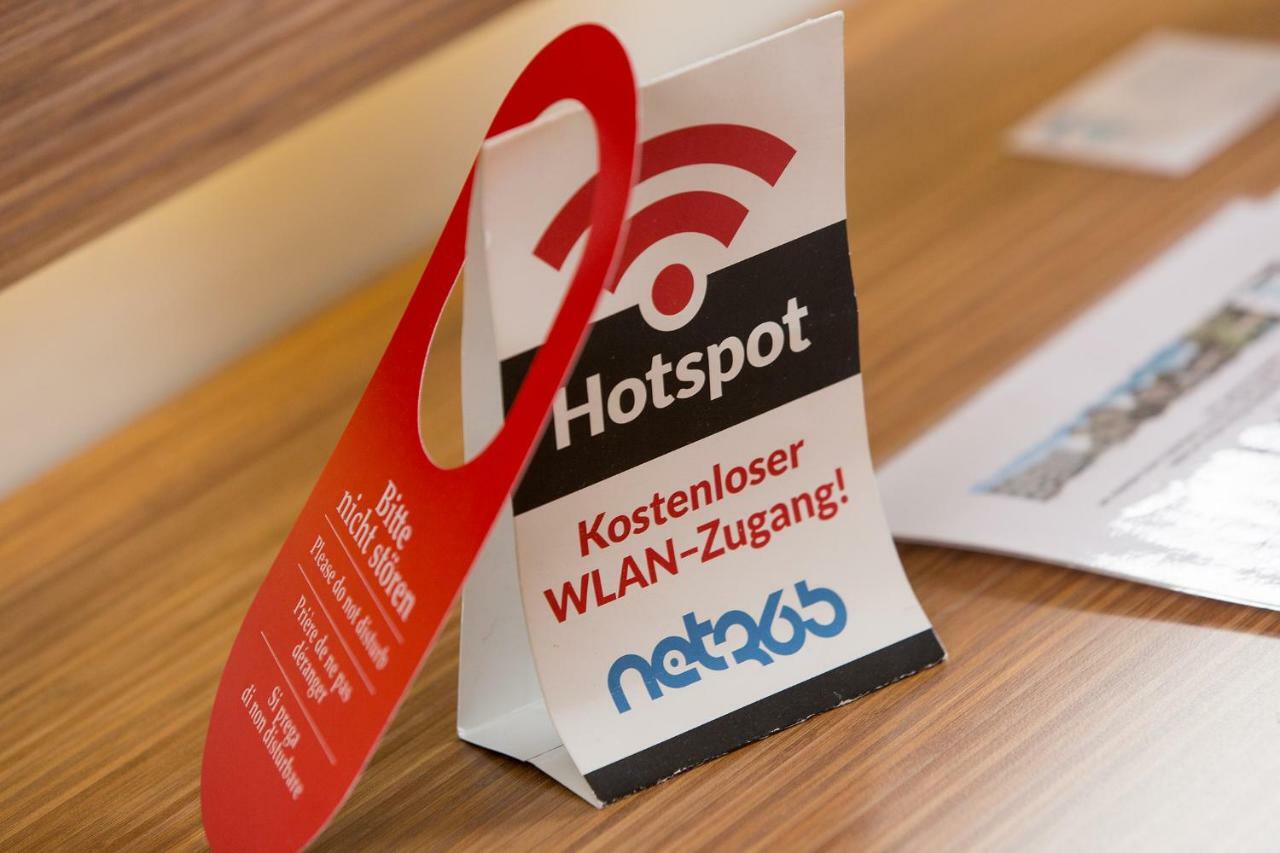 Single Room,807822915:JPEG