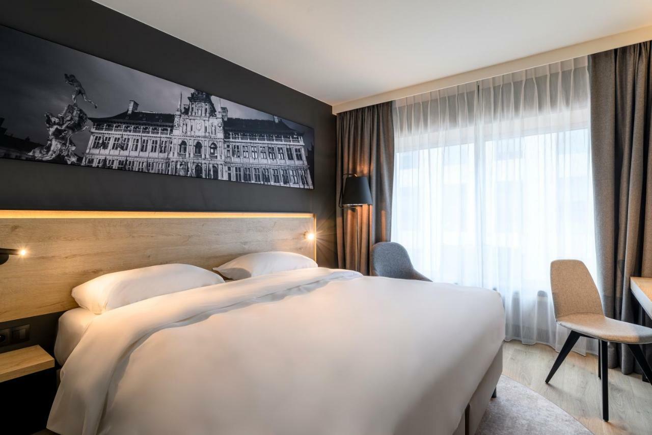 Standard Room - High Floor,1009898272:JPEG