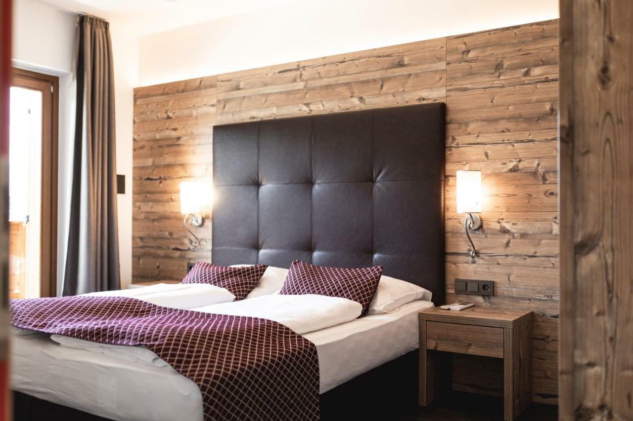 Suite with Balcony,1349812651:JPEG