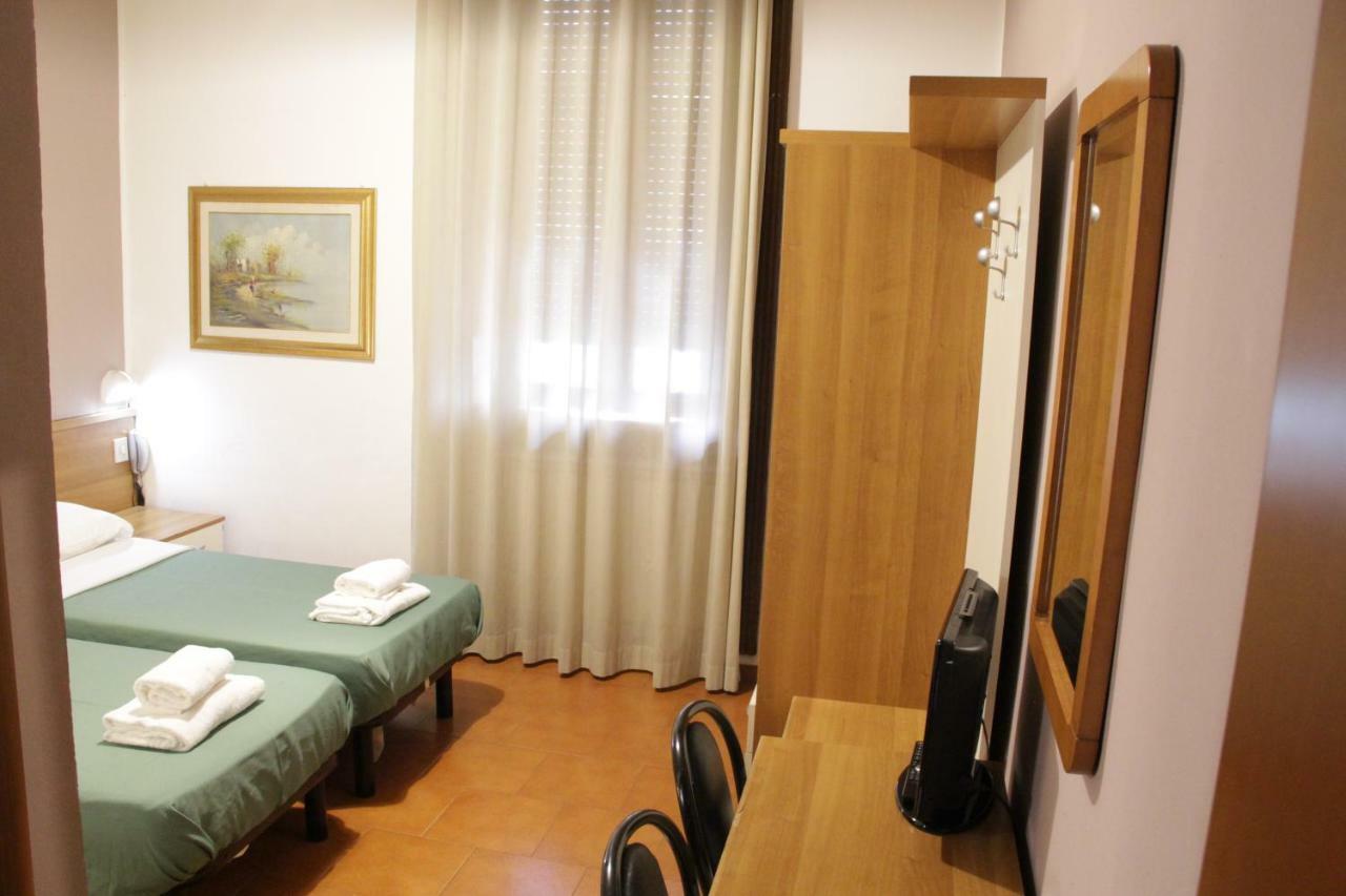 Standard Zweibettzimmer mit Gemeinschaftsbad
