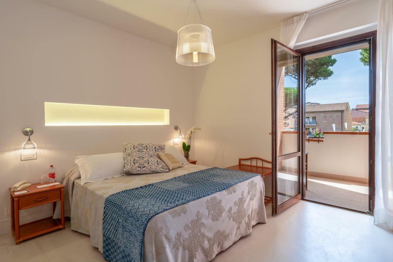 Standard Doppel- oder Zweibettzimmer mit Gartenblick