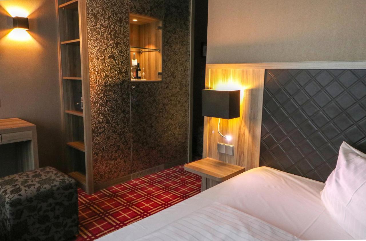 Single Room,1219185505:JPEG