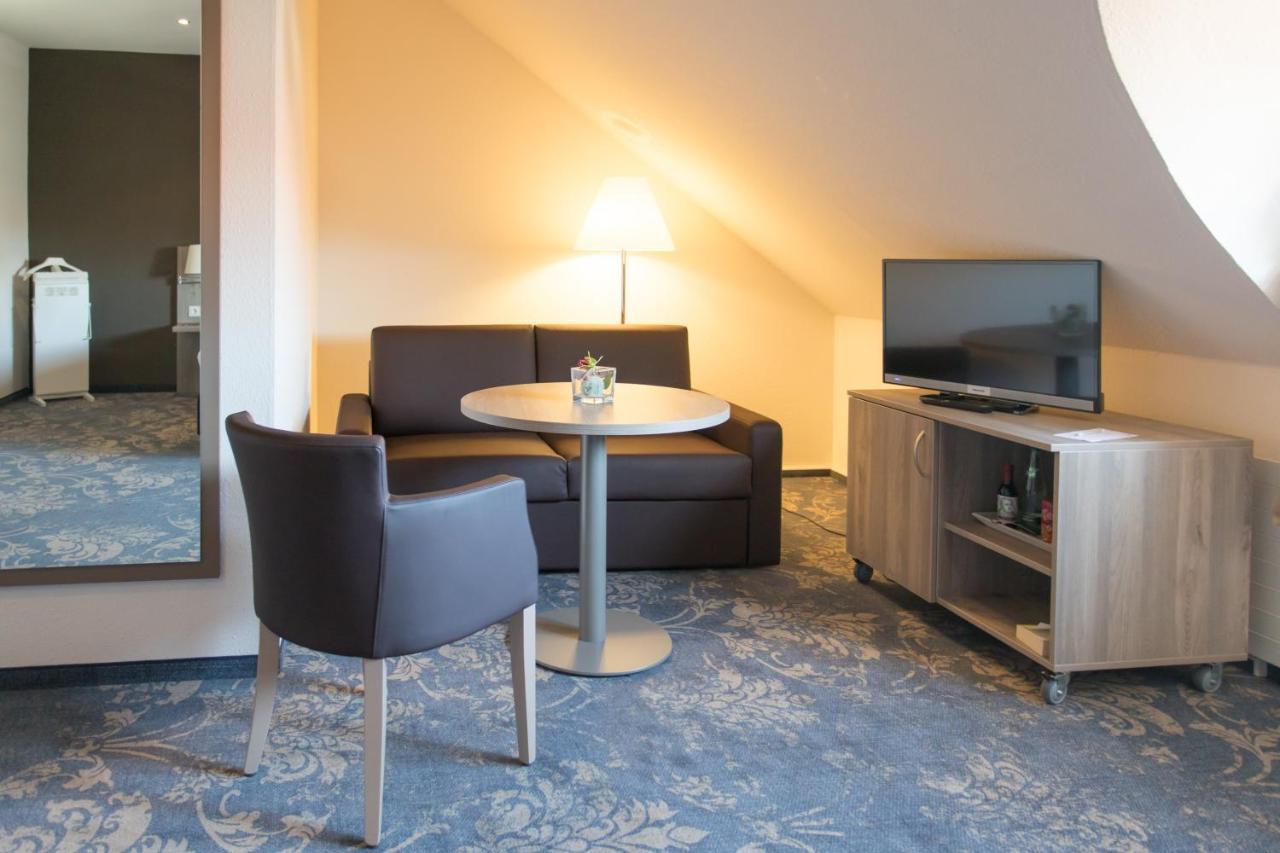 Superior Room,1608778421:JPEG