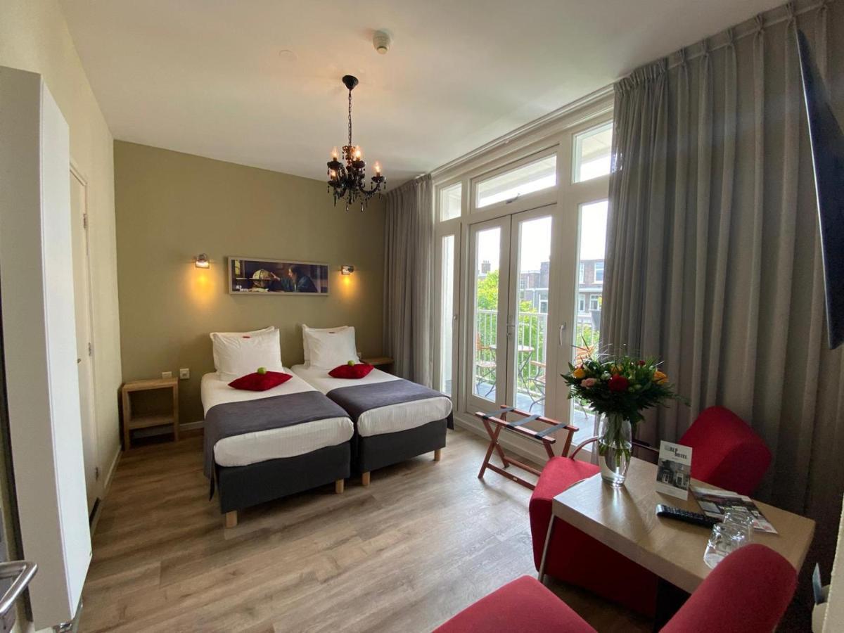 Twin Room Balcony,1299553555:JPEG