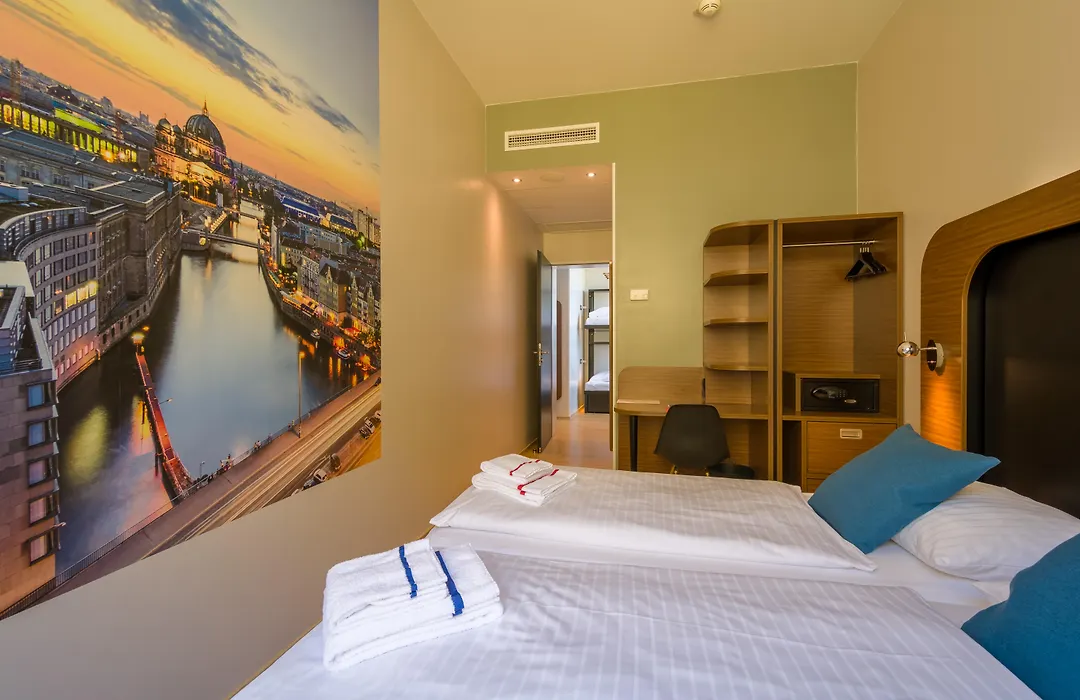 Aletto Hotel Kudamm-1