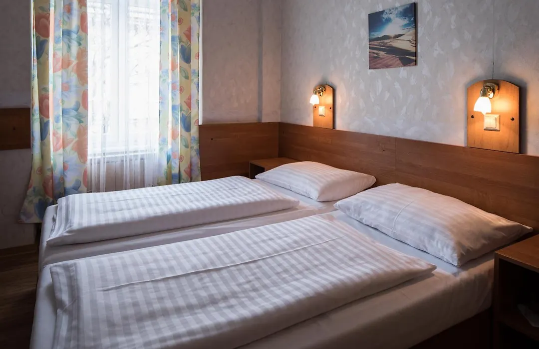 Hotel Admiral-1