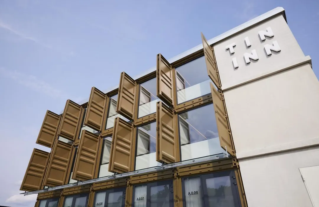 TIN INN Montabaur l einfach gut - Nachhaltiges Hotel aus Überseecontainern-1