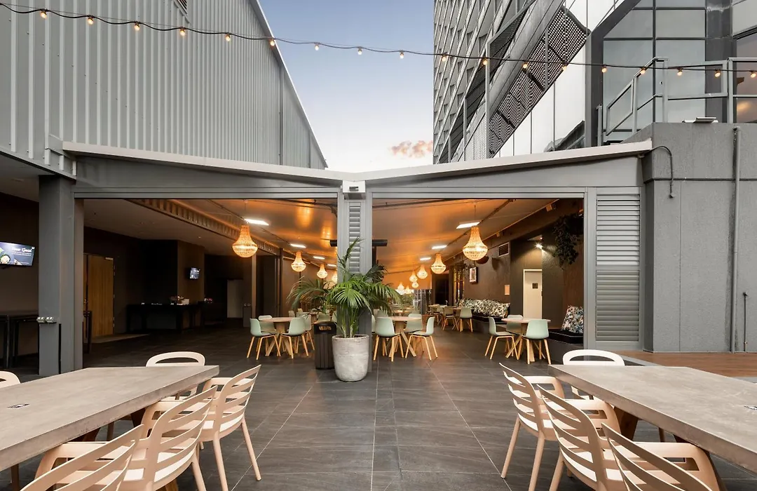 Hotel Grand Chancellor Brisbane-1