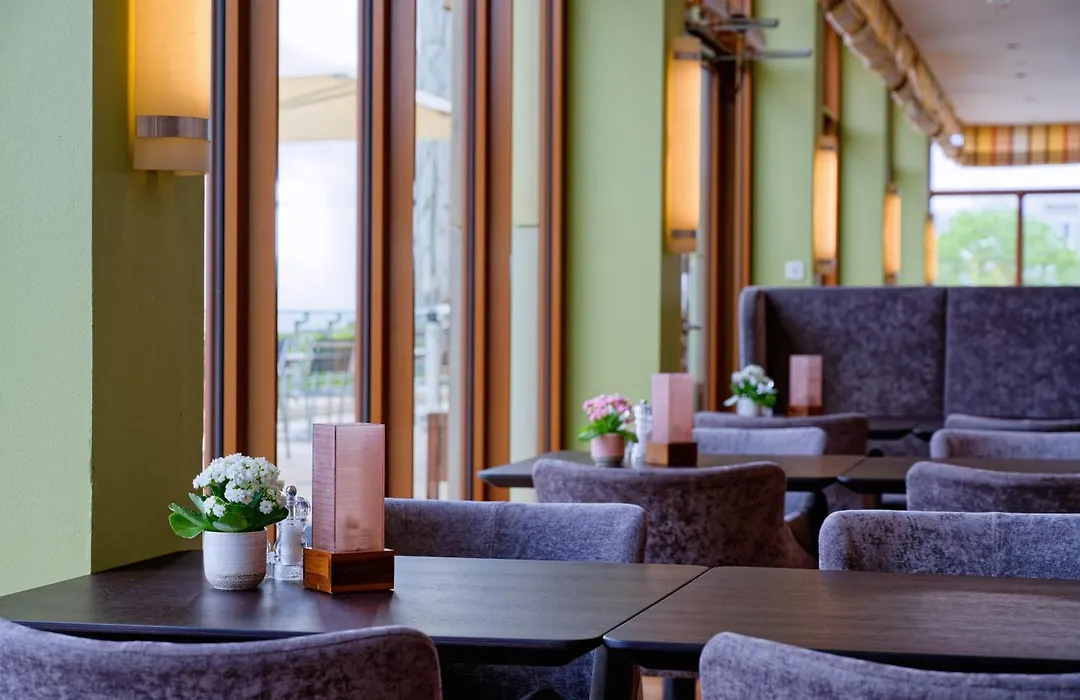 Atlantic Hotel Wilhelmshaven-1