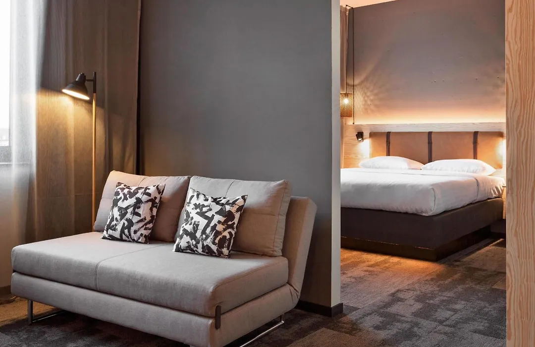 Moxy Duesseldorf South-1