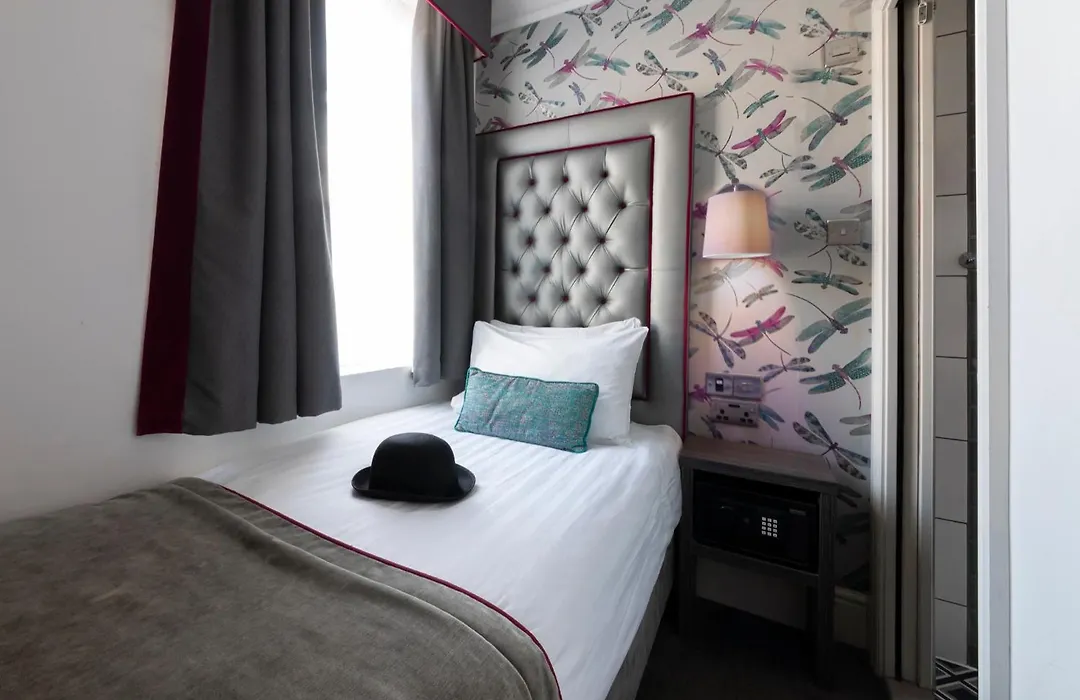 The Beverley Hotel London - Victoria-1