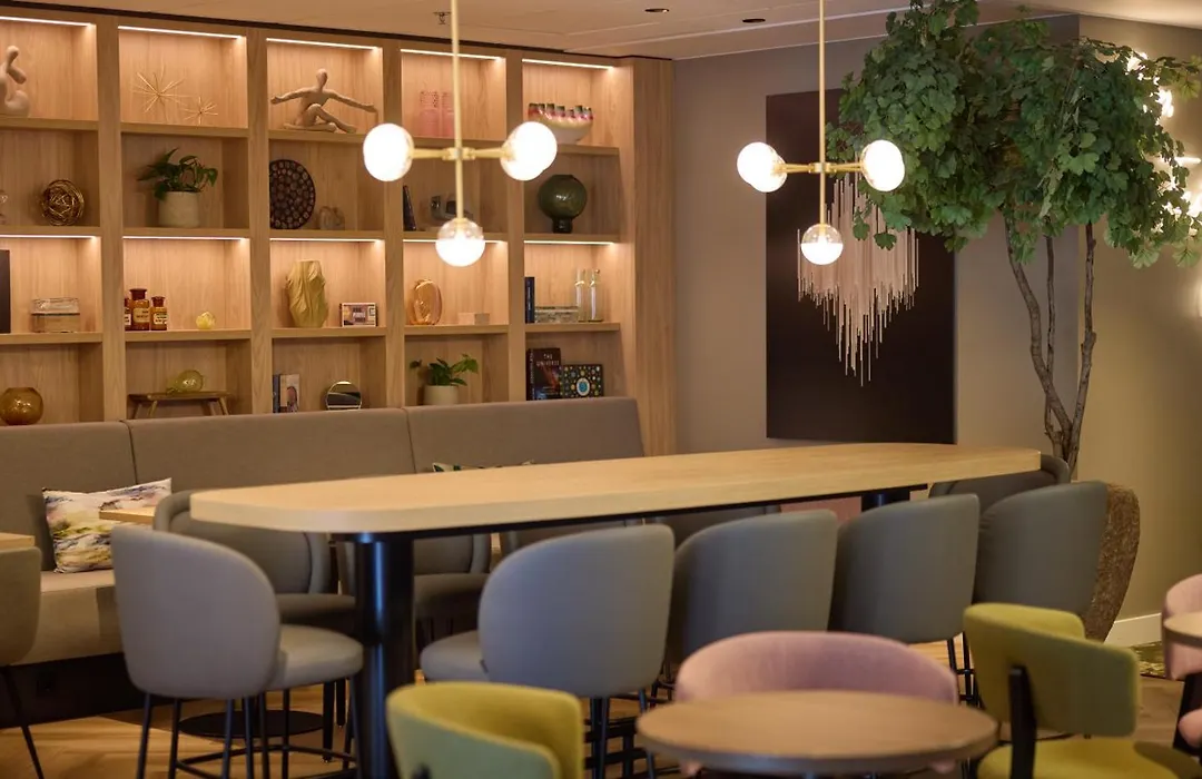 Hilton Garden Inn Leiden-1