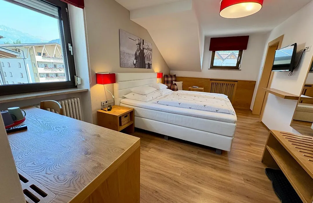 Garni Apparthotel St Valentin-1