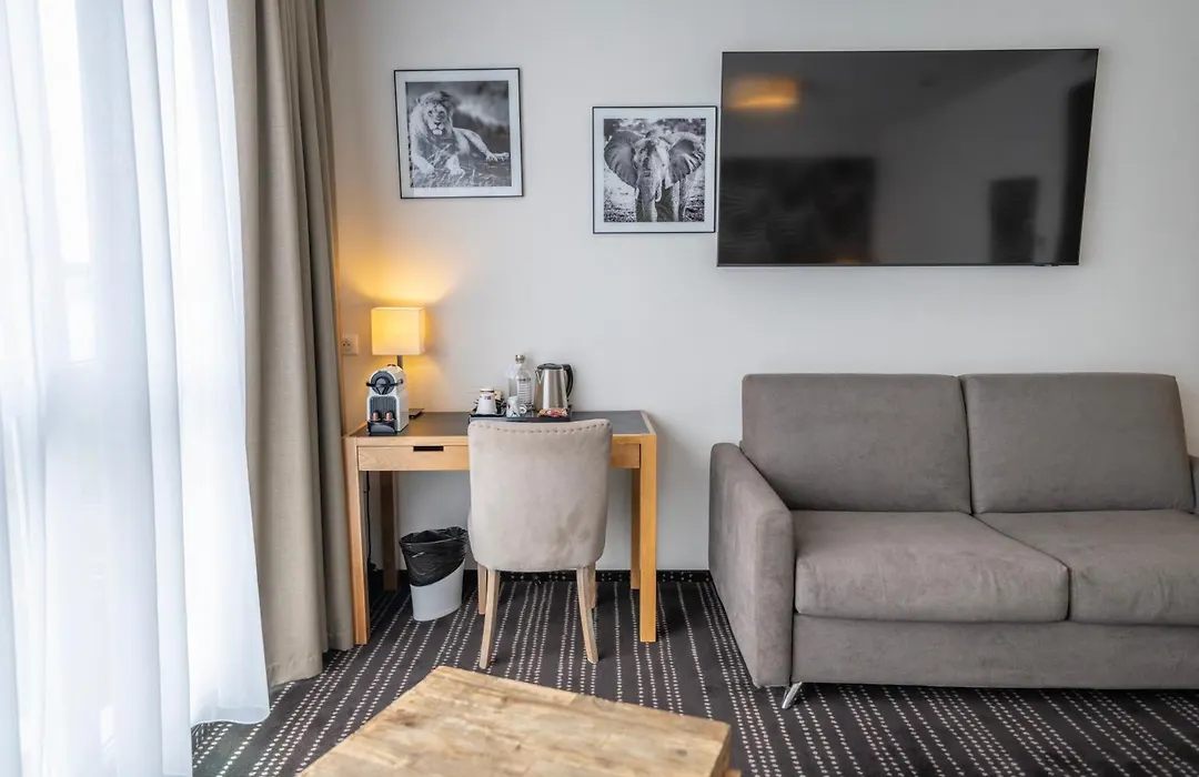 Le Lodge Brit Hotel Strasbourg Zenith-1