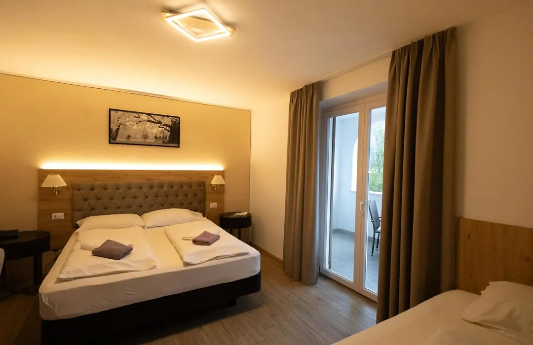 Hotel Marlingerhof-1