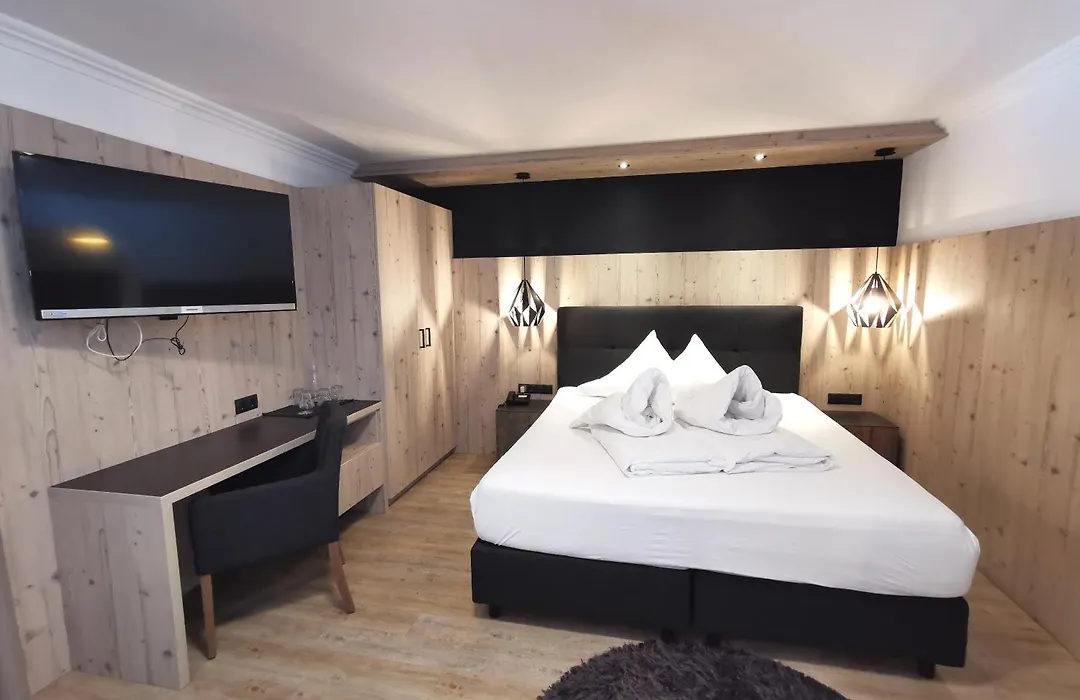 Hotel Moederle-1