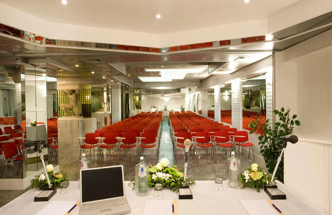 Hotel Savoy-1