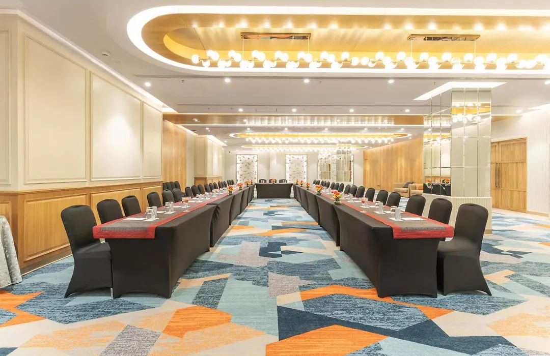 Radisson Hotel Sector 29 Gurugram-1