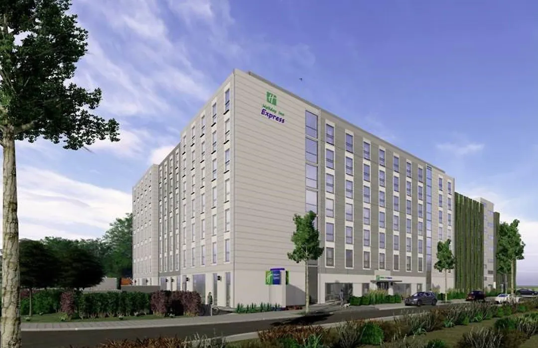 Holiday Inn Express - Düsseldorf Airport-1