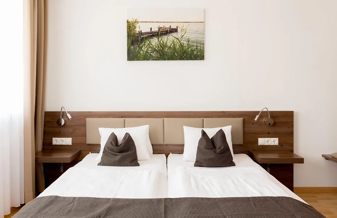 Hotel Am See Rust-1