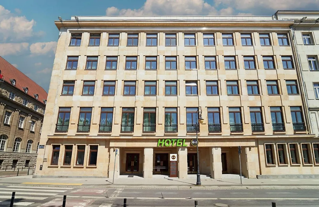 B&B Hotel Poznan Old Town-1