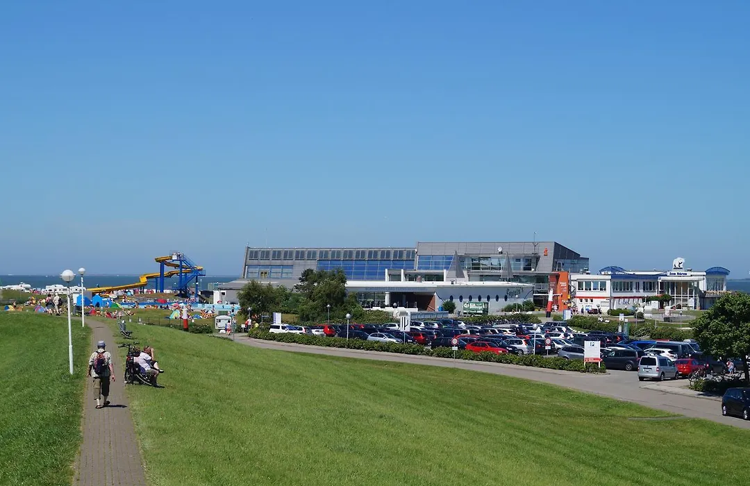 Nordseehotel Benser Hof Garni am Hafen-1