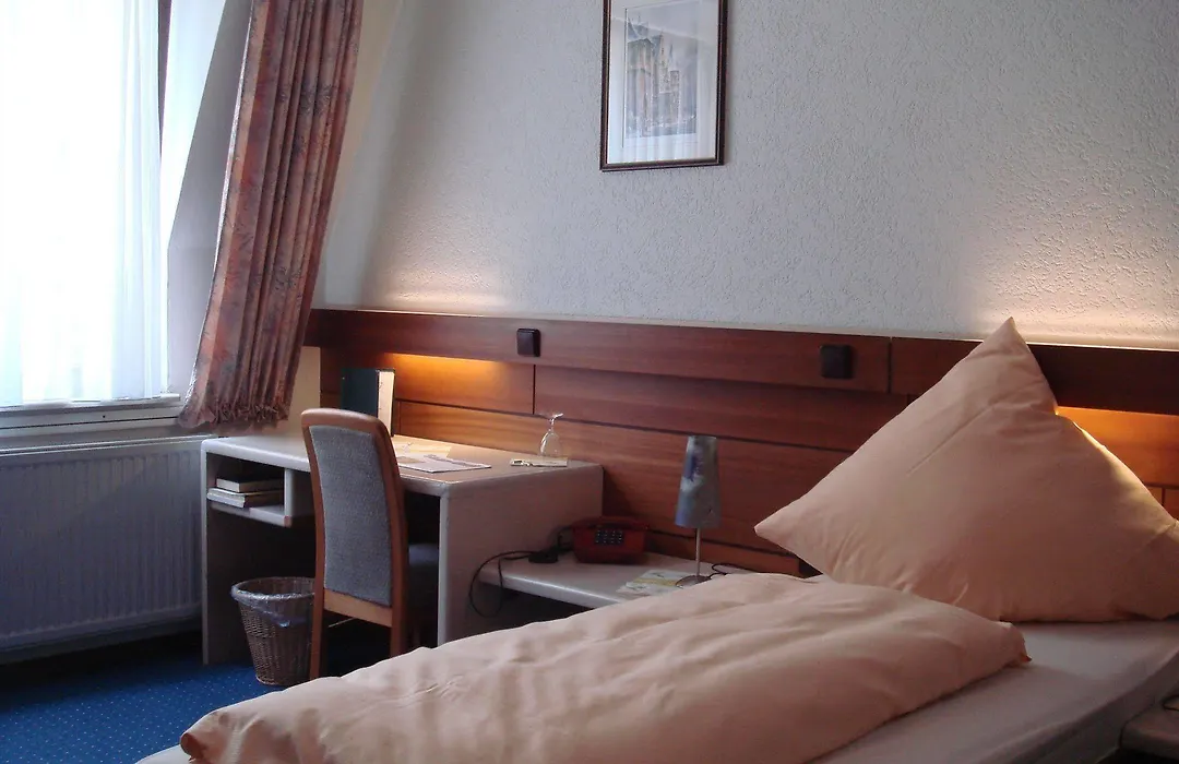 Ff&E City Hotel Saarbruecken-1