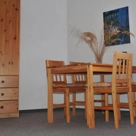 Pension Sassnitz Atelierhaus-2