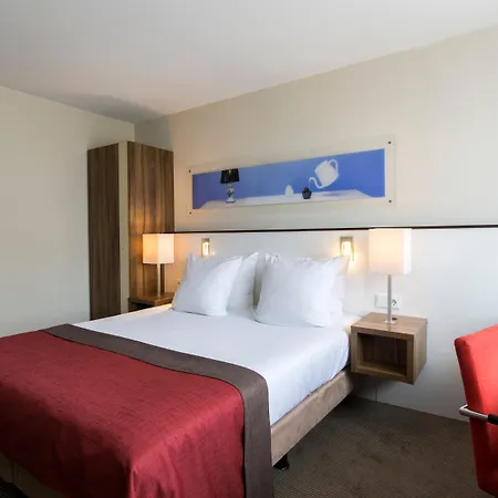 Holiday Inn Eindhoven Centre, an IHG Hotel-2
