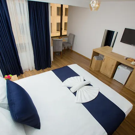 Golden Street Hotel-2