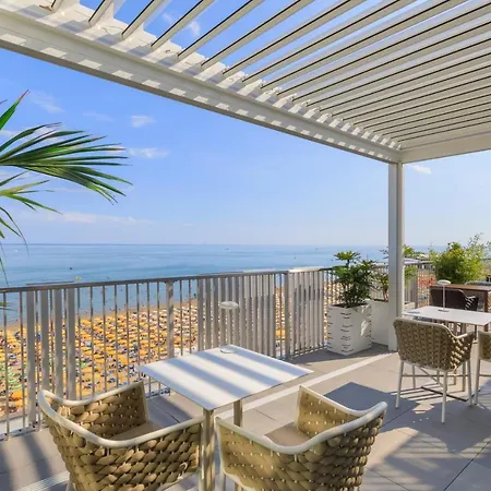 Diva Hotel Lignano - Adults Only-3